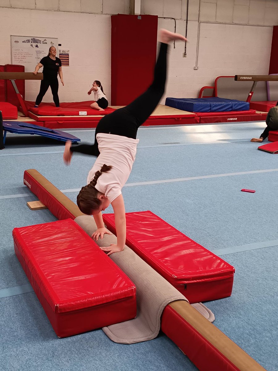 St Saviour CE School tweet media