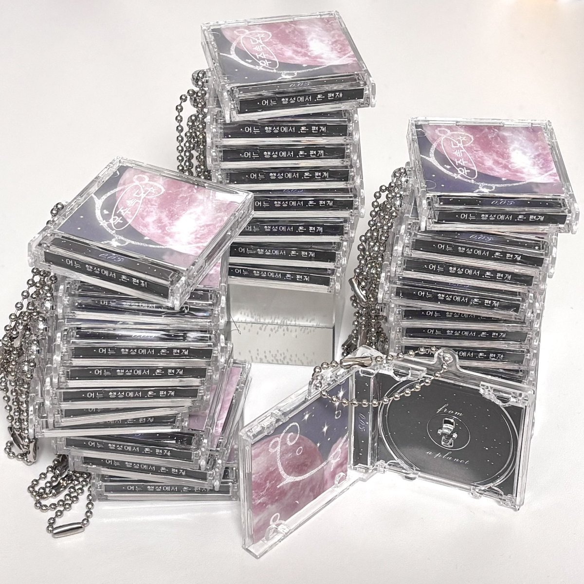 우주속도 출판사 tweet media