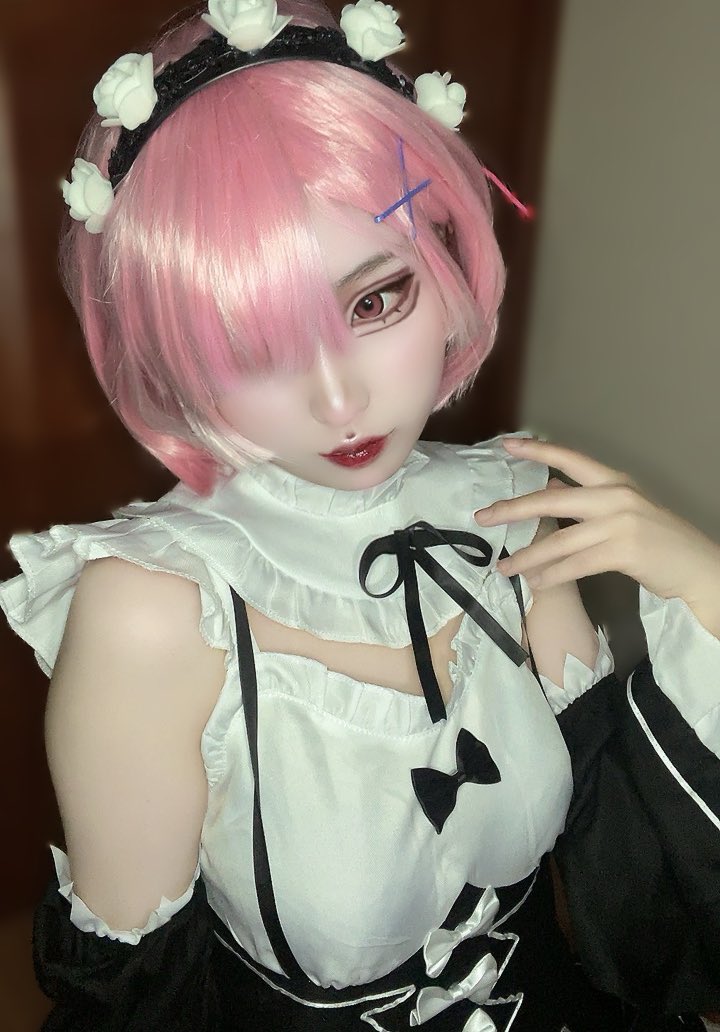 meidomaru's tweet photo. cos

 #リゼロコスプレ
 #cosplay https://t.co/Uvr4usfHpL