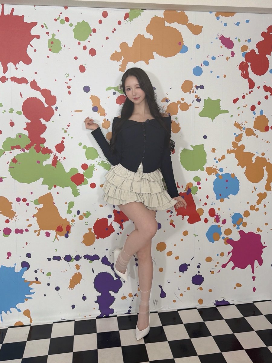 テレビ埼玉 毎月1・3月曜深夜25:30〜放送
#おとばん!!!👖🎸👠

昨夜放送分がYouTubeにもアップされました💕
📺https://t.co/CTxEDjAdxo

ランジャタイ国崎さん
ラ◯上等 Babyちゃんこと鈴木ユリアちゃん
ゲスト回 2週目！

今回の衣装とってもお気に入りなのと
今週もおもしろすぎたのでぜひみてね👀 https://t.co/TtG9nc11bo