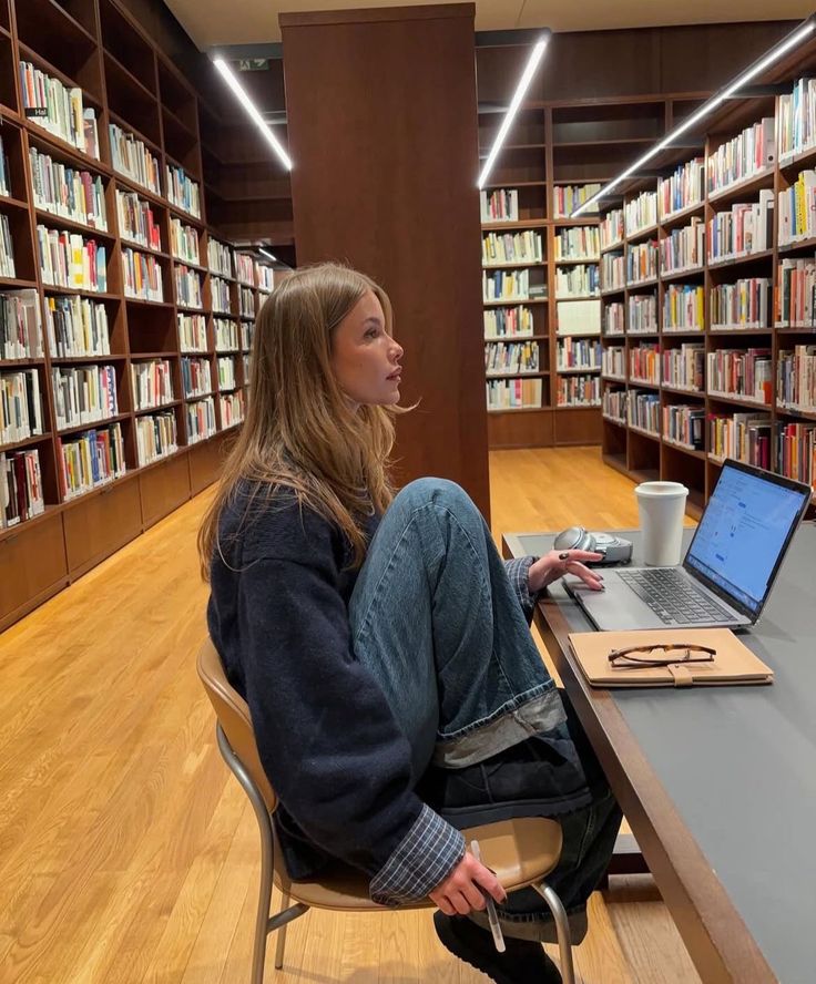 𝓰𝓮𝓷𝓲𝓾𝓼𝔀𝓸𝓶𝓪𝓷 tweet media