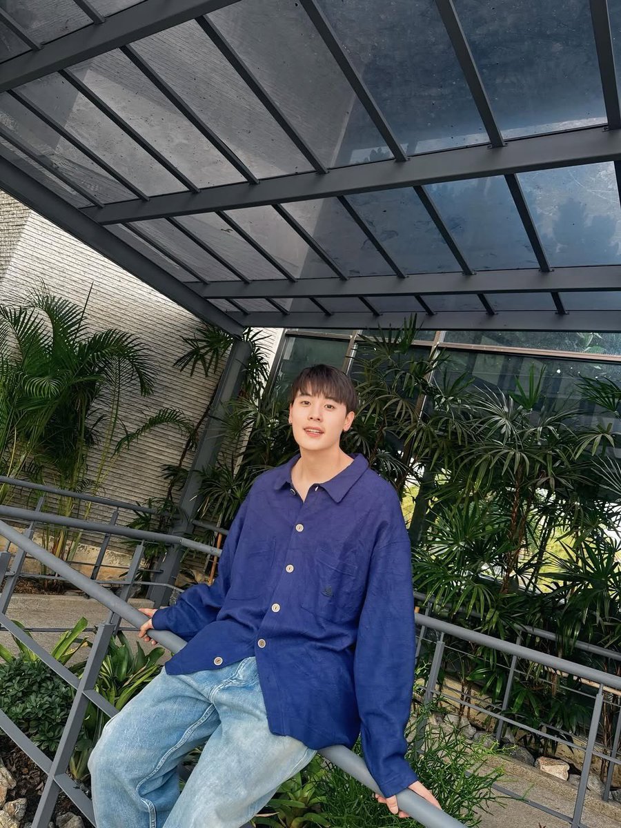 PoyJapan's tweet photo. IG更新📸　2026.3.17(1/2)
🎂🎉🐣
#ปอยปี้เอ๋อแท้ไม่ปรุงแต่ง
#poyksp #poypyy
cr poyksp IG https://t.co/j8lr0NewY7