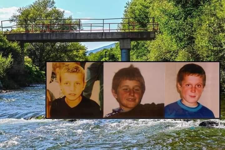 🥀 17 March 2025 

Three Albanian kids were drowned in the Iber river after being chased down by Serb 🇷🇸 mobs 

11 Albanians 🇦🇱 died in the riots that followed. 

Serbian intelligence used the chaos to destroy Monasteries ⛪️ and frame it on Albanians intelligence used a maor