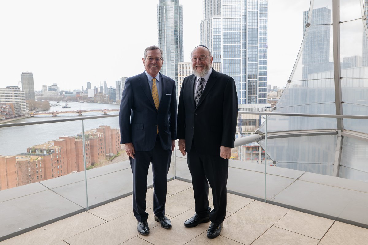 Ambassador Warren Stephens tweet media