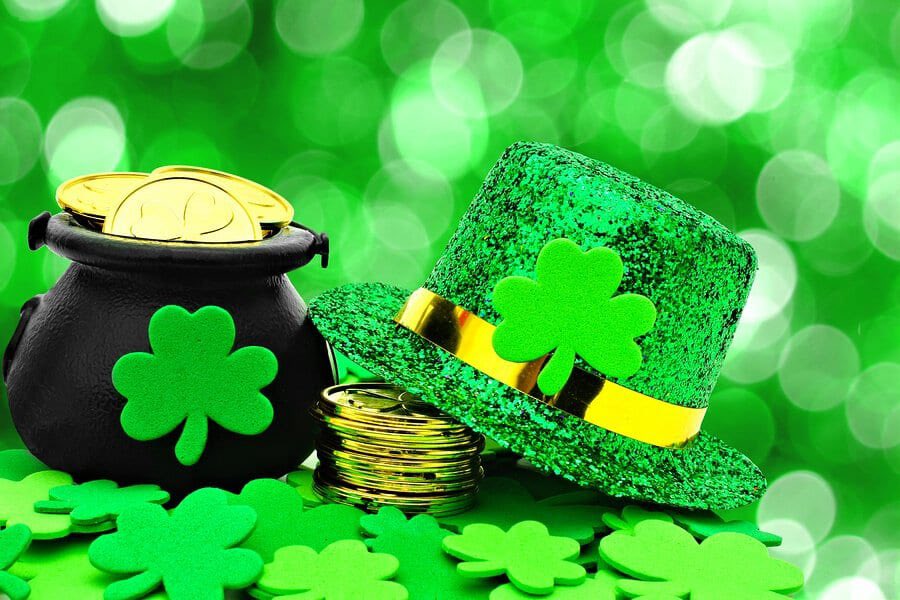 bookwormgyrl's tweet photo. Happy Saint Patrick’s Day! https://t.co/ukKXLDhT6h