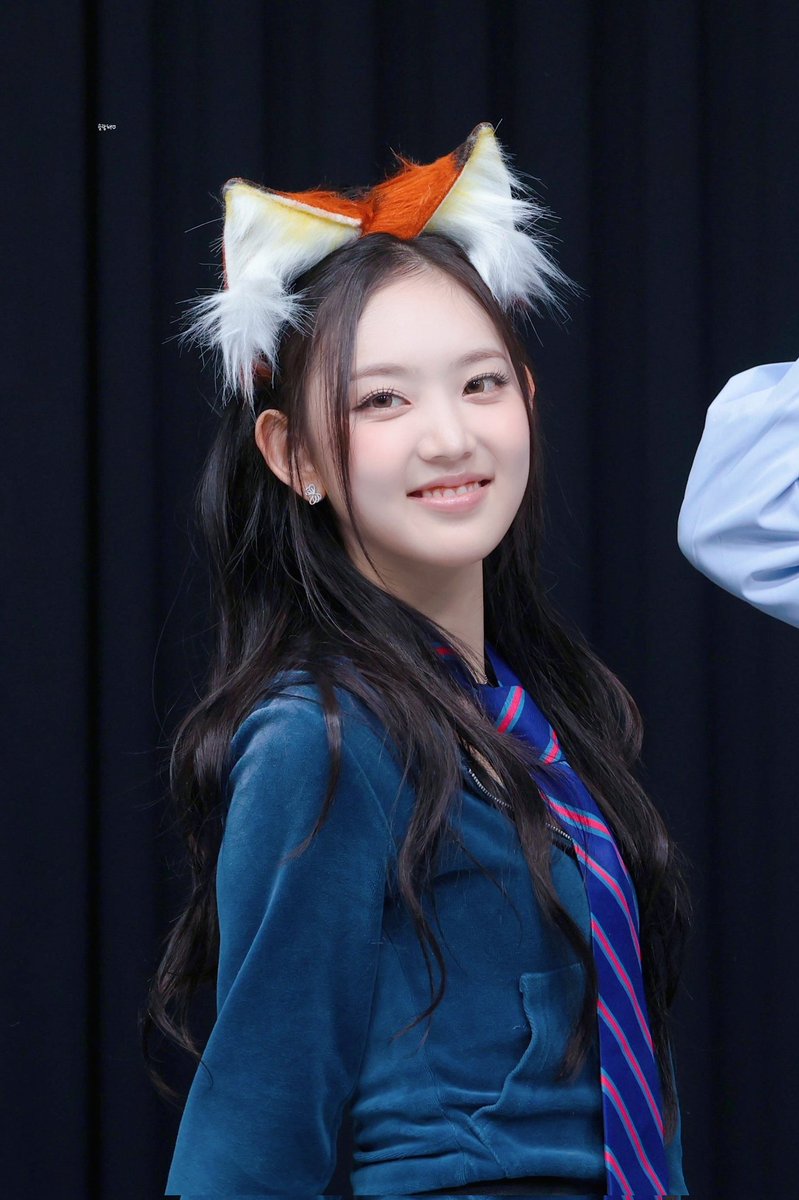 솔랑해ᡣ𐭩 tweet media