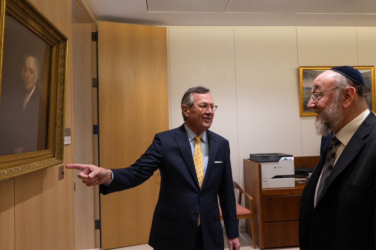 Ambassador Warren Stephens tweet media