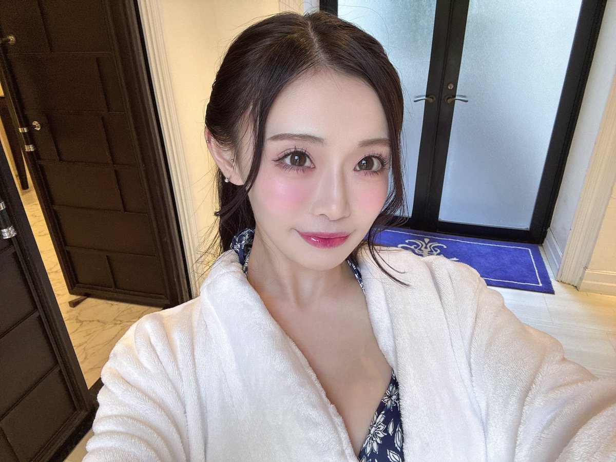 田丸りさ tweet media