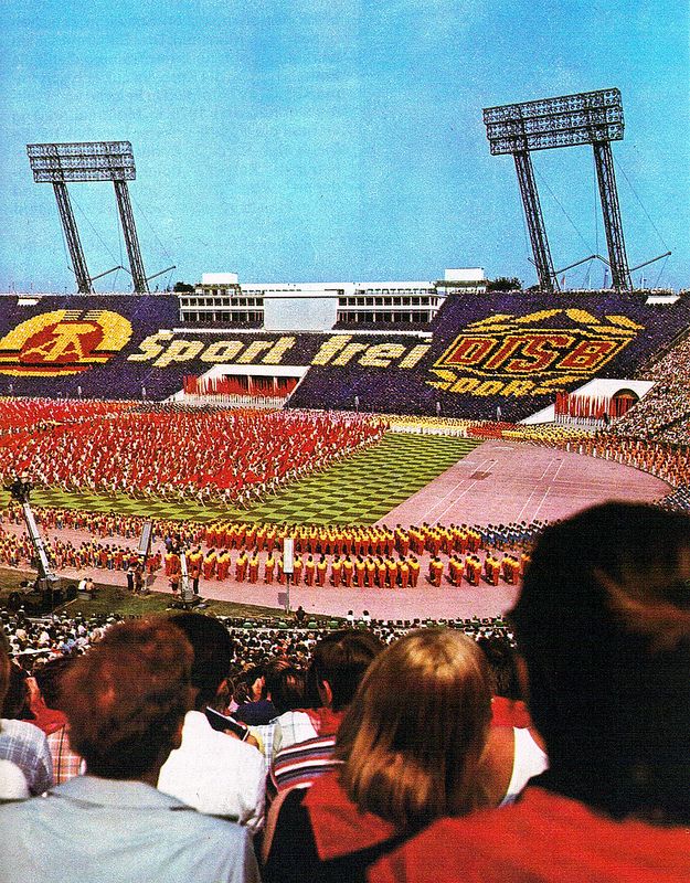 East German Visuals tweet media