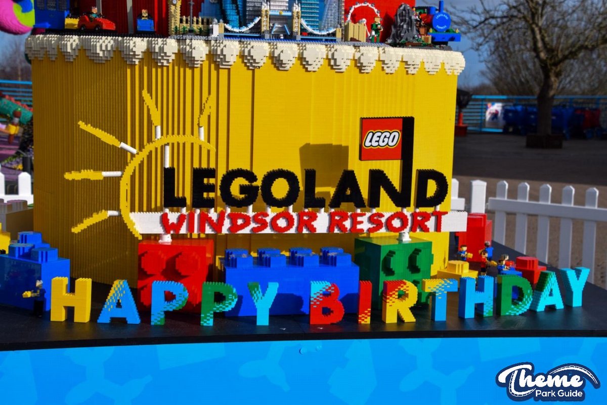 Theme Park Guide tweet media