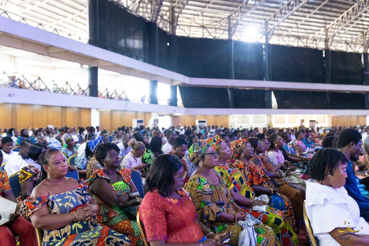 Royalhouse Chapel International tweet media