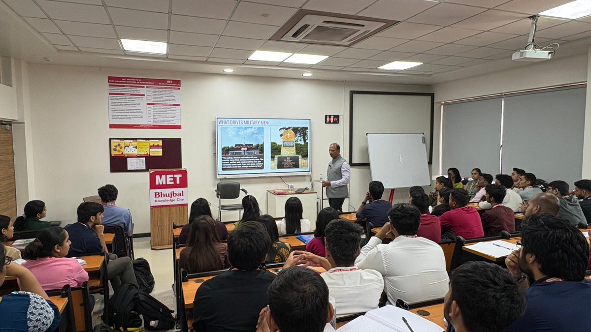 Mumbai Educational Trust (MET) tweet media