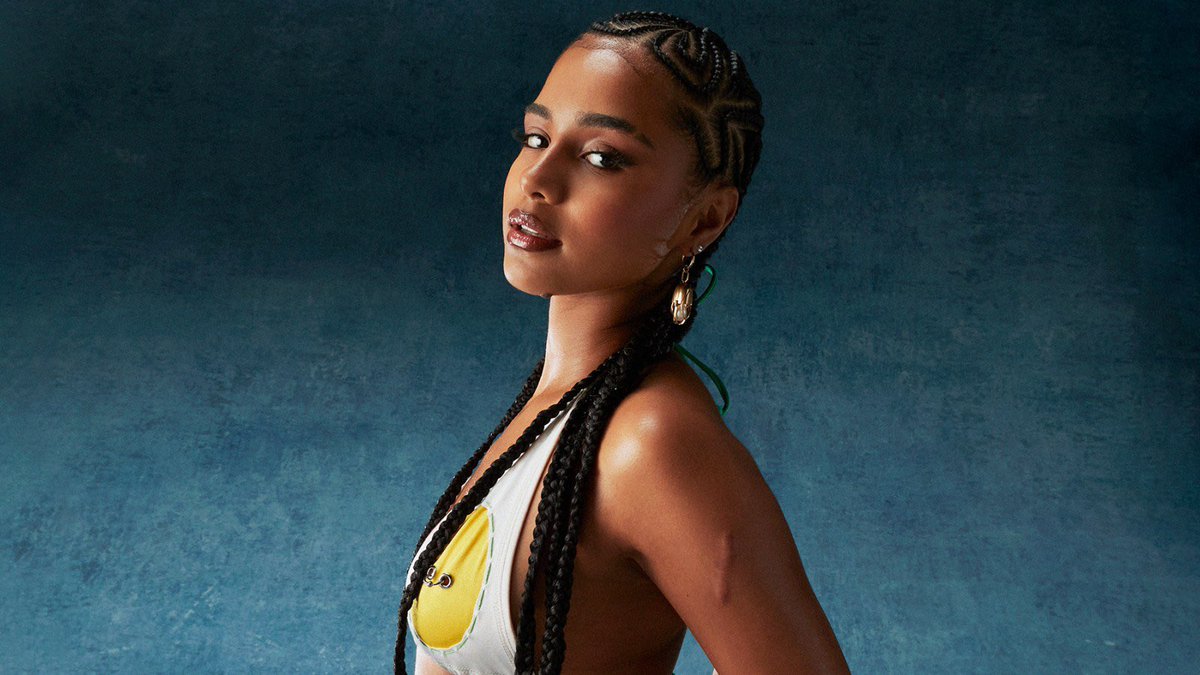 thedebuthub's tweet photo. Top 10 - Billboard U.S. 🇺🇸 Afrobeats Songs (21/03/26):

1️⃣ CHANEL - Tyla 🟰 [18th week at #1]
2️⃣ Water - Tyla 🟰
3️⃣ Shake It To The Max (FLY) - MOLIY, Silent Addy, Skillibeng & Shenseea 🟰
4️⃣ Where Do We Go - Ayra Starr 🆕
5️⃣ Let Me Be - The Second Voice (-1)
6️⃣ Jogodo - Wizkid & Asake (-1)
7️⃣ Mofe - Mavo 🆕
8️⃣ Turbulence - Wizkid & Asake (-2)
9️⃣ Big Daddy - Tems (-2)
🔟 Hot Body - Ayra Starr (-1)