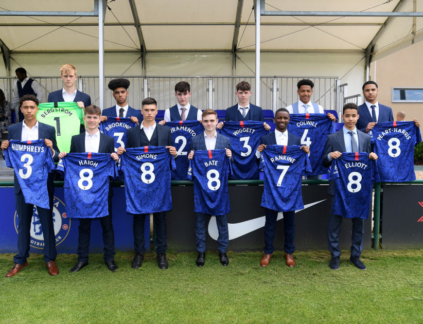 🌪 #LoveWomenHateClearlake tweet media