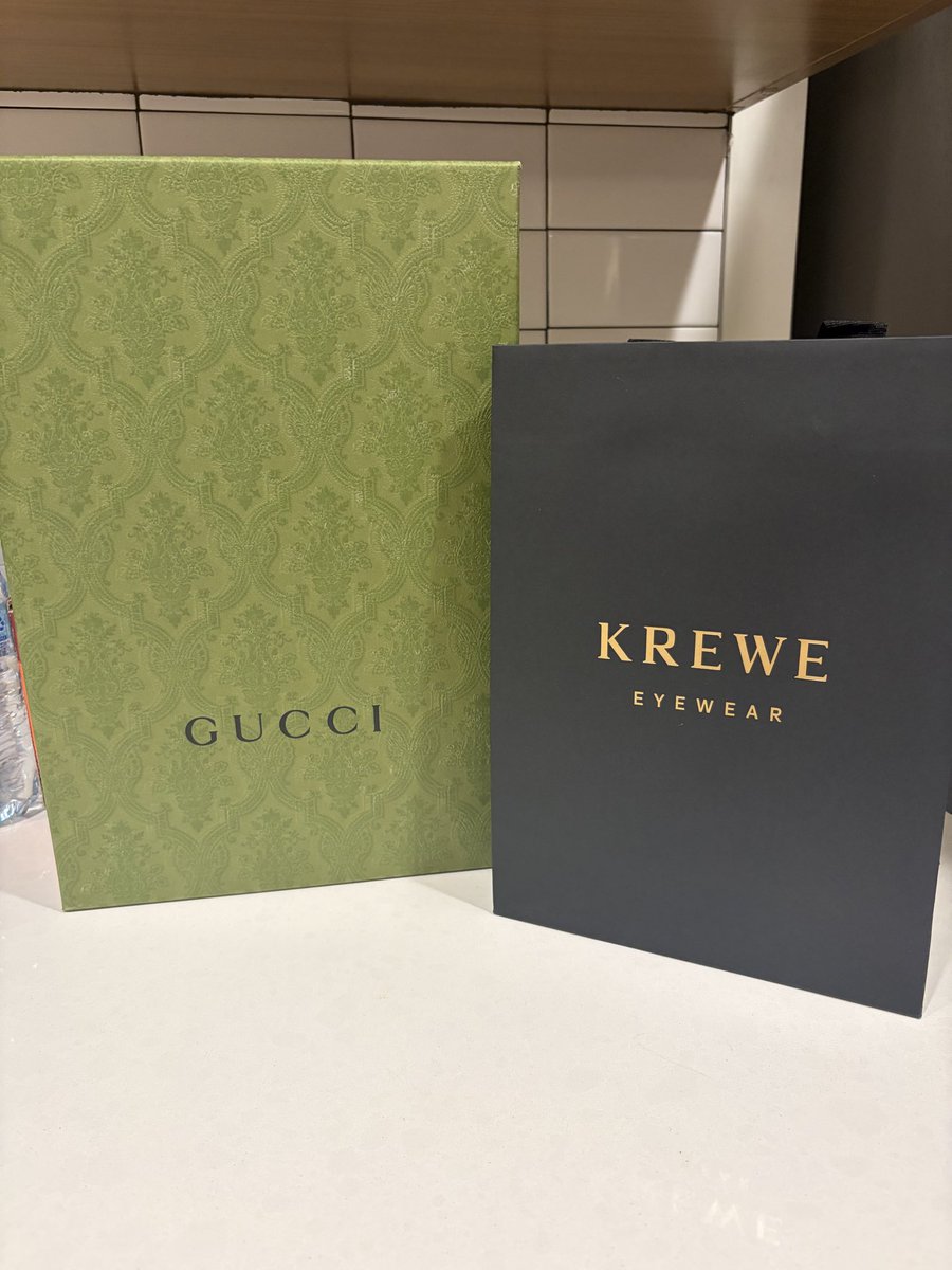 Tina Latina tweet media