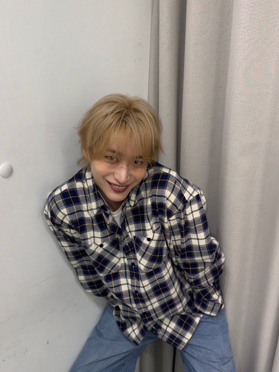 Nine France 🌼 tweet media