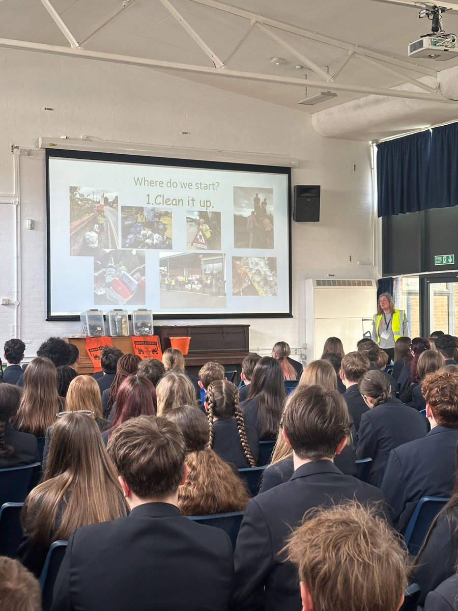 King Charles I tweet media