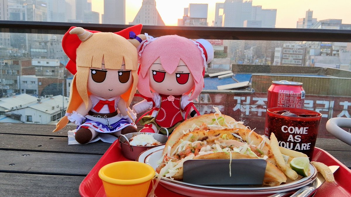 SPAPECIMO tweet media