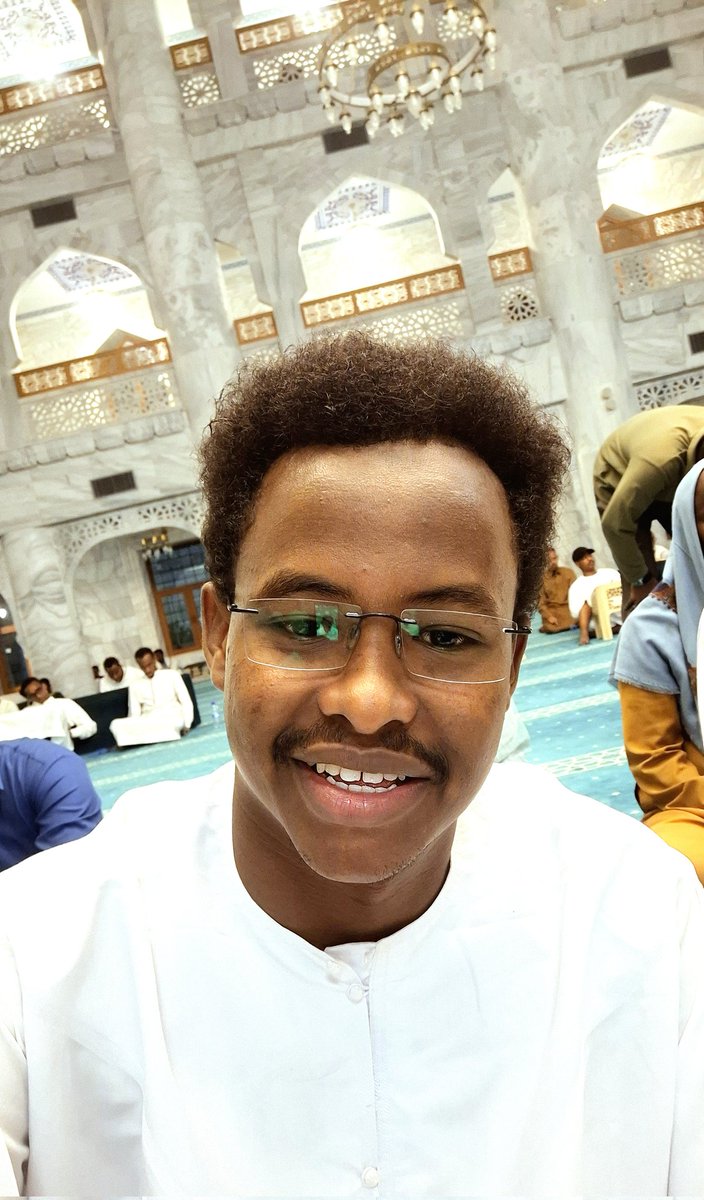 SirAbdirisack's tweet photo. Allle ayaa Mahadda iska leh oo caafimaad noo siiyey in aan soono halkana soo gaarno inta dhiman allah noo fudeydiyo, ليلة القدر Allah nawada waafiyo dhamanteena insha allah. https://t.co/W6ZOXJ7vqd