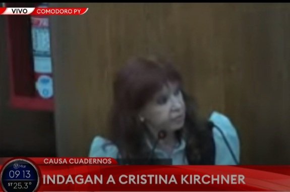 abrilcba_'s tweet photo. Este es la mayor ladrona de la nación argentina. Va a tener que estar en el banquillo de los acusados por Cuadernos y por varios juicios más. Corrupta. https://t.co/yeWhUGTX78