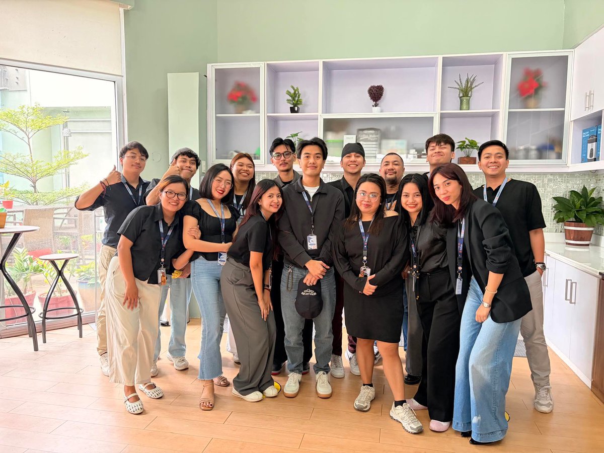 Missaian's tweet photo. lowkey just grateful for this 🖤🤍 https://t.co/F6JPyqTdbB