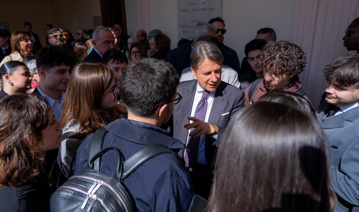 Giuseppe Conte tweet media