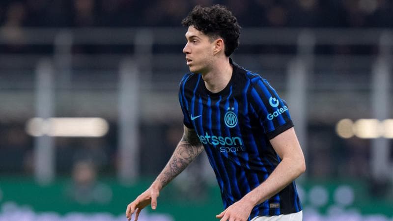 DiMarzio's tweet photo. .@Inter, prima parte di allenamento in gruppo per Bastoni. Ancora lavoro personalizzato per Lautaro Martinez 👉 https://t.co/6l07JZ2fM4 https://t.co/AP0Q9rfKFC