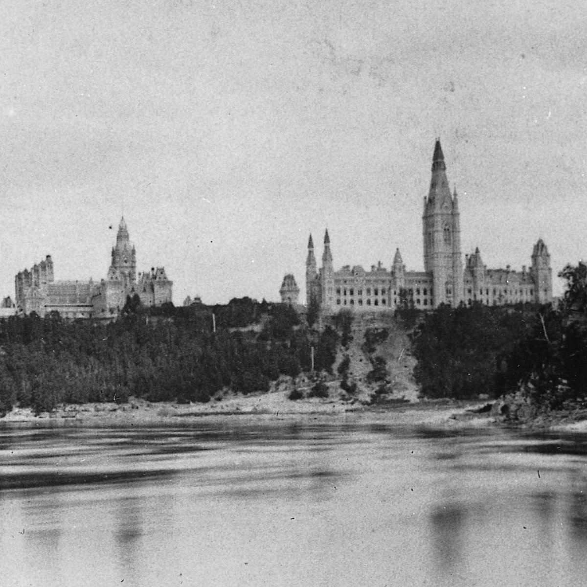 Capital History Ottawa tweet media