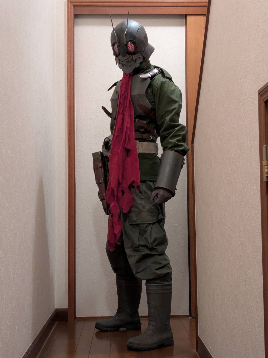 斜め後ろもなんだけど、
この辺の角度も好き。

#コスプレ