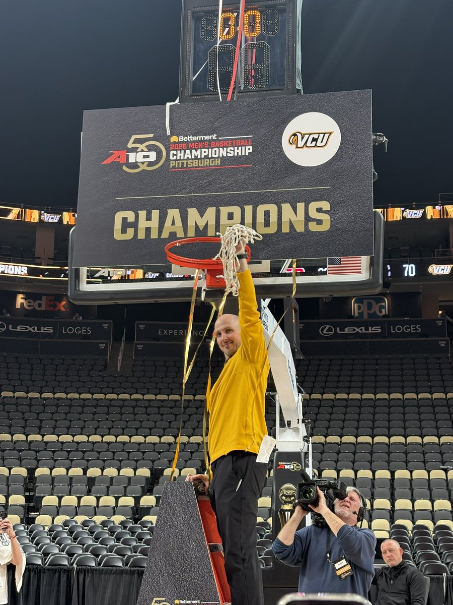 Phil Martelli tweet media