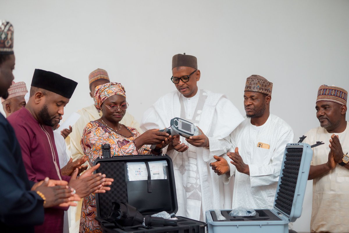 Resolve to Save Lives tweet media