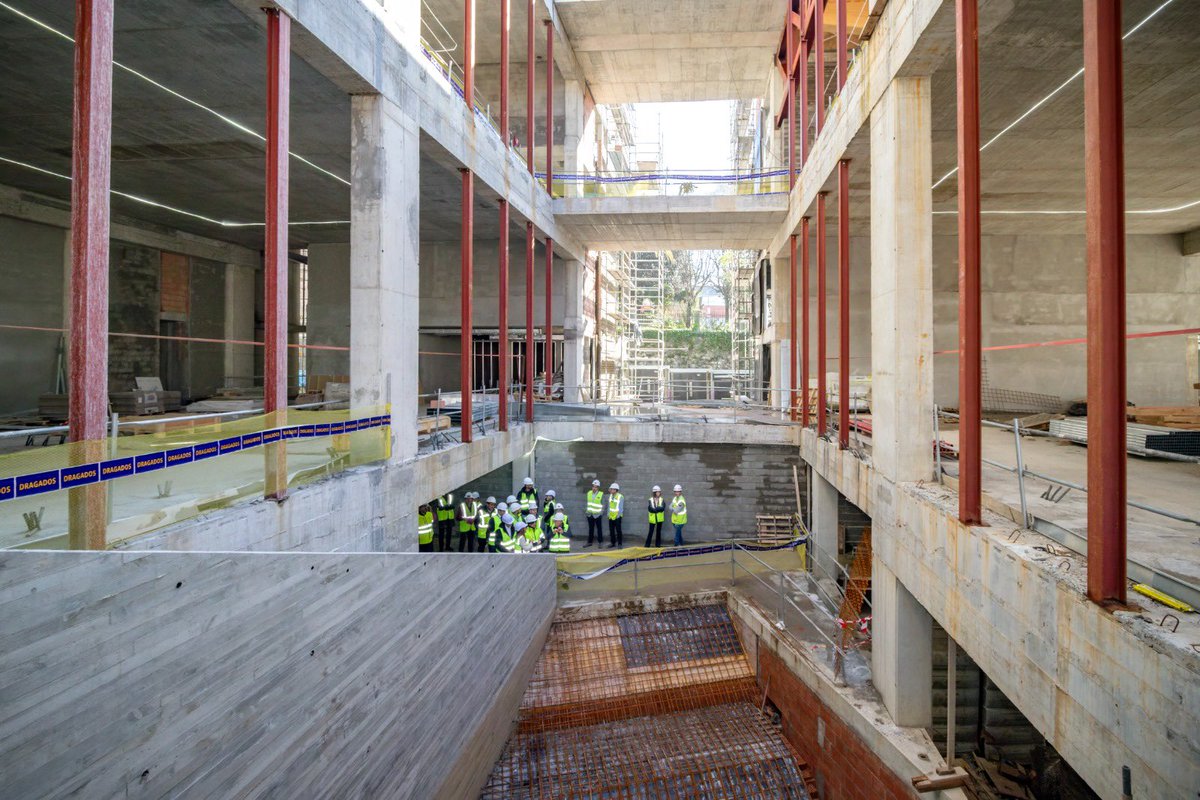 M.J Sáenz de Buruaga tweet media