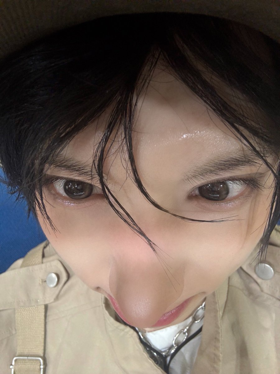 [🐹] 📸 • 260317 06:08PM