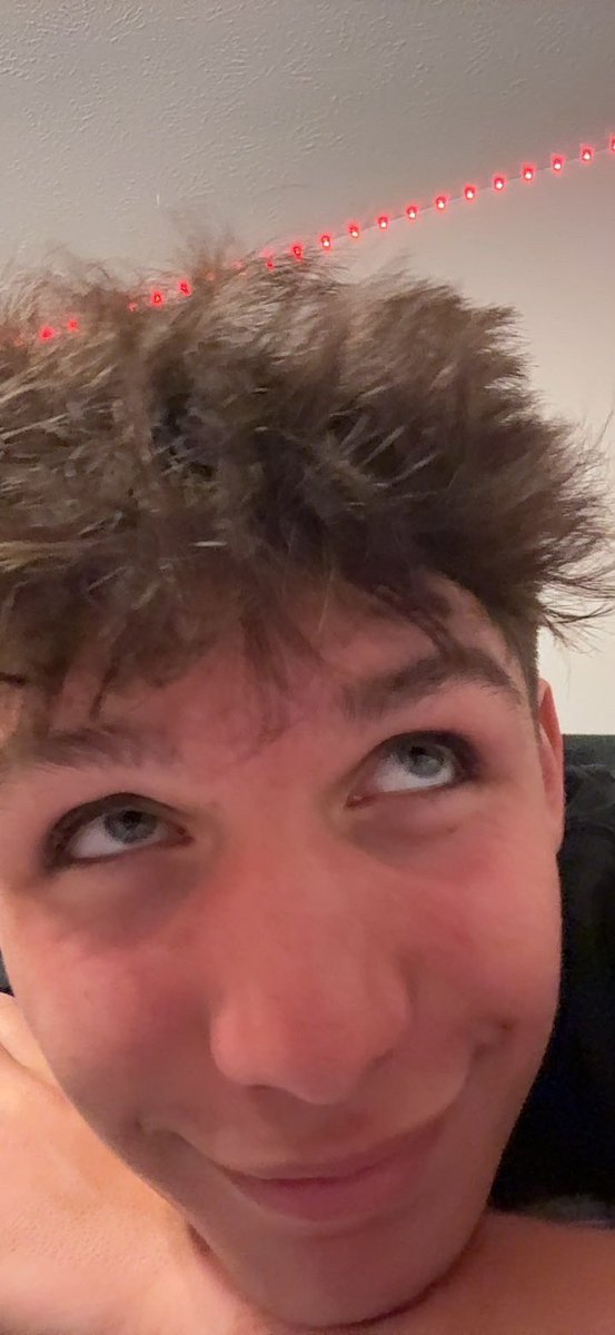 USC Student Section™ tweet media