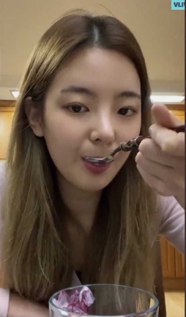 “เพลงดีแต่ไม่มีเวลาฟัง” วลียอดฮิตที่พี่ลีอาเป็นคนสร้าง 55555555555555