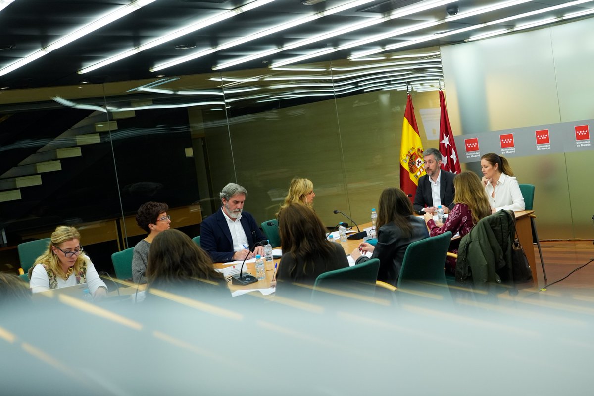 Familia, Juventud y Asuntos Sociales tweet media