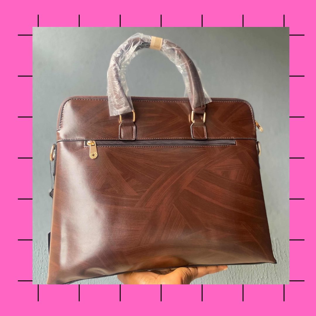 Brown Mont Blanc laptop bag 
Size : 
Price : N45,000
Condition : brand new 

Location : Ikeja, Lagos