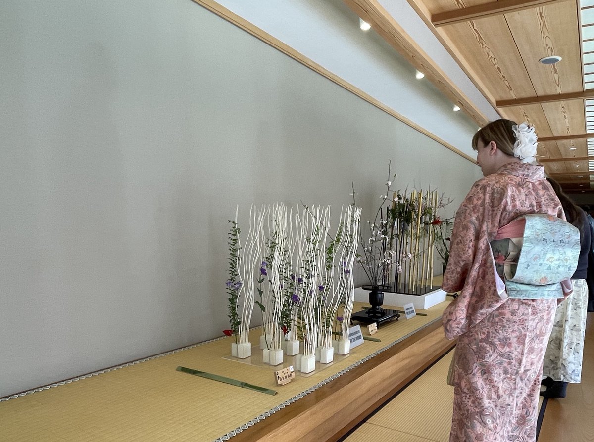 kimono_dressing's tweet photo. たくさんの素敵な作品を楽しんできました。

2026.3
＃京都　#きものでお出掛け　#京都散策　#池坊いけばな展 https://t.co/9dY7x1FkS6