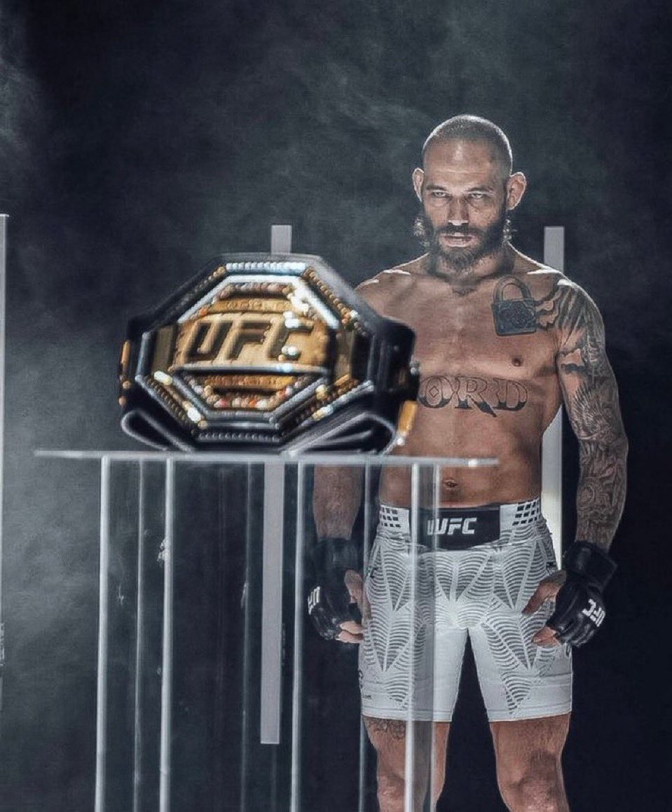 TheWormLumbriga tweet media