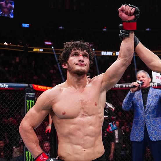 TheWormLumbriga tweet media