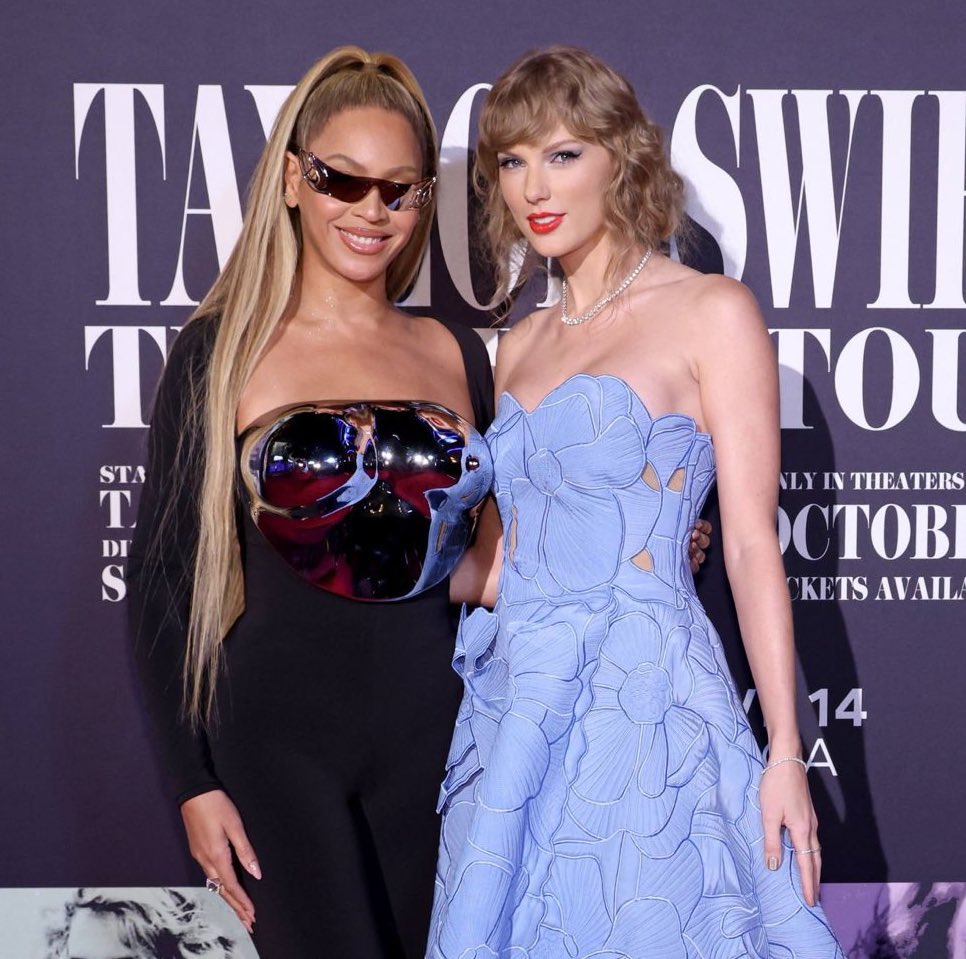 pop_insider 🤍🖤 tweet media