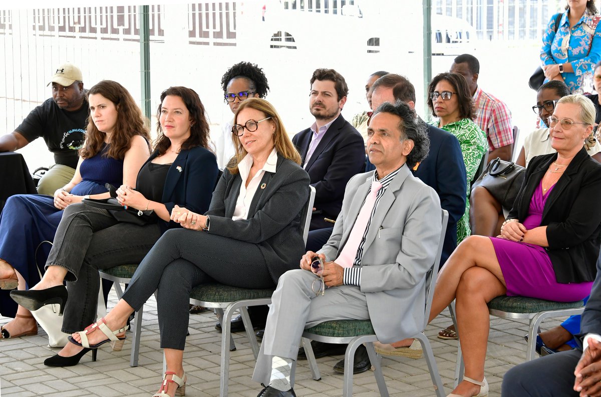 Luxembourg in Cabo Verde tweet media