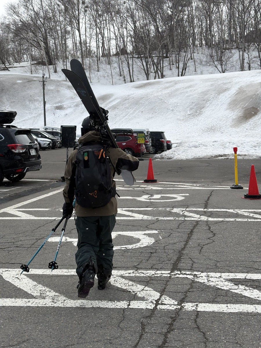 somali9/ヒザヤスメ・マルコ tweet media