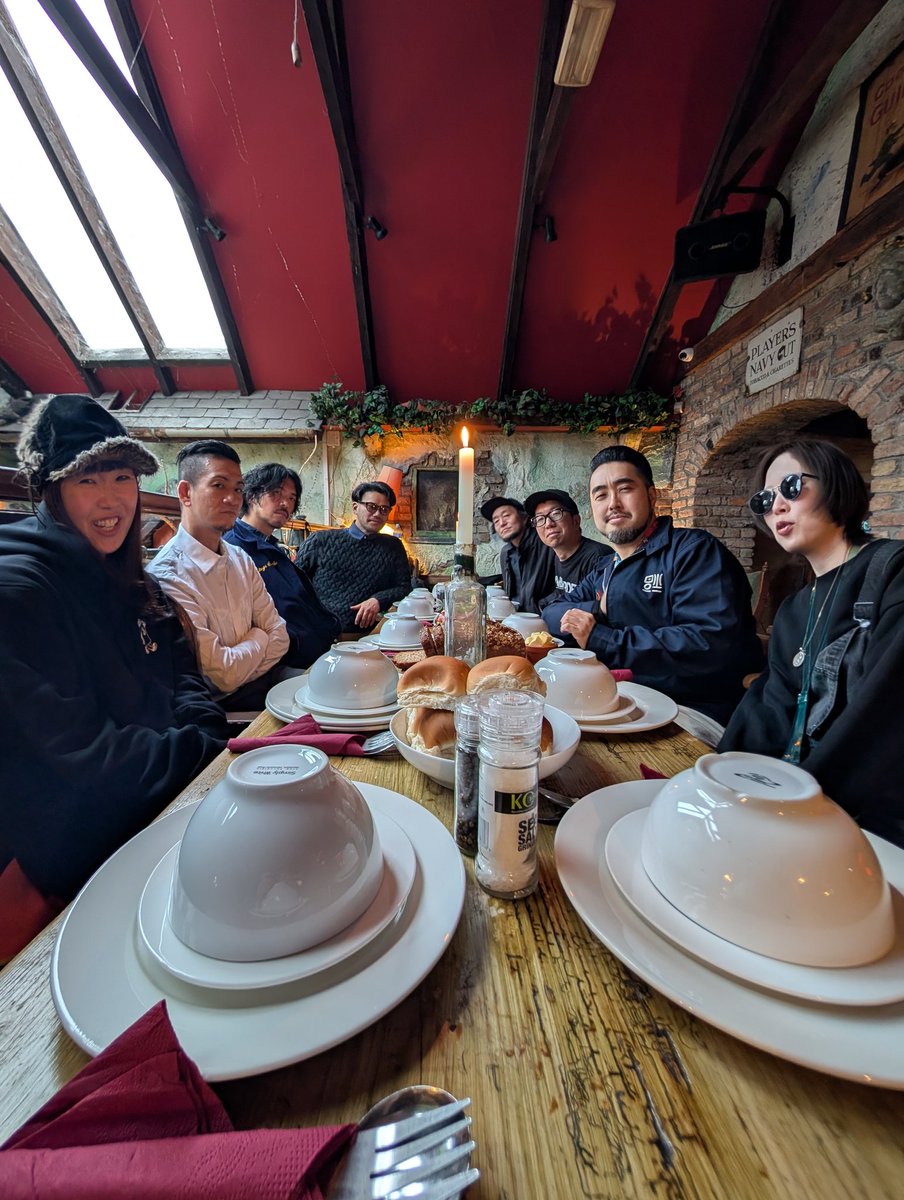 𝔓𝔦𝔫𝔠𝔥 𝔬𝔣 𝔖𝔫𝔲𝔣𝔣 tweet media