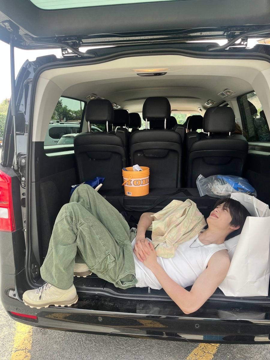 jaezycs_'s tweet photo. definisi ganteng sesungguhnya 🤍 https://t.co/qCBxQkHmN3