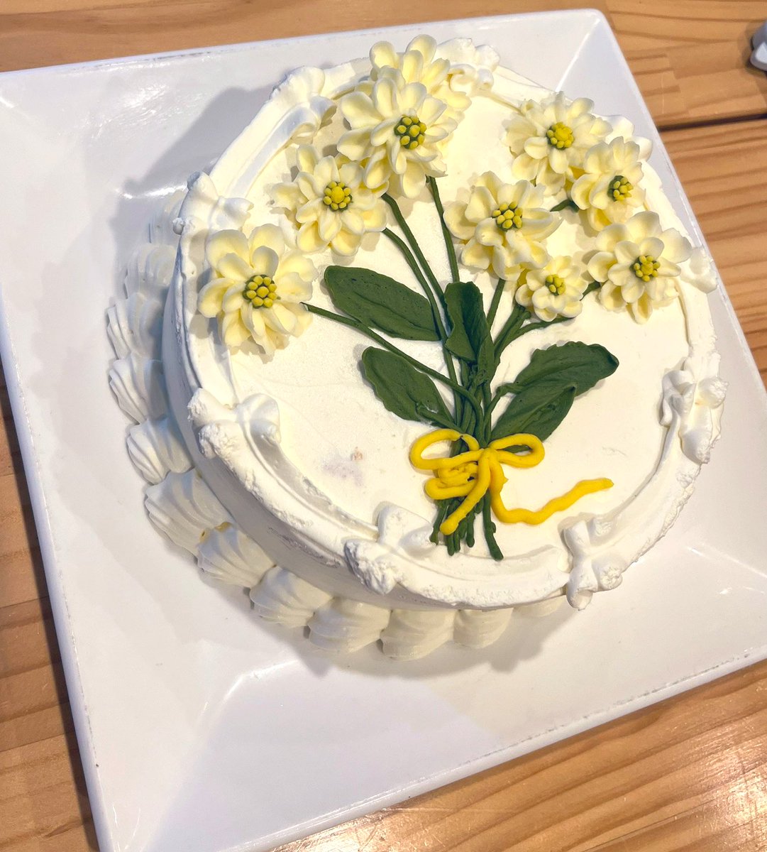 時差ですが、フロハンさんのオフ会プラン使わせてもらいました！
料理もケーキも何もかもクオリティ高すぎてありがたかったです😭😭😭🙏🙏🙏
私も参加者の皆さんも大盛り上がりでした！✨4時間が一瞬…！