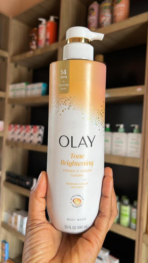 realjanelleskin's tweet photo. Olay Tone Brightening Vitamin C Serum Complex Body Wash

With Vitamin C Serum Complex + Niacinamide Technology instantly restores your natural glow, fades dullness, and gives you that expensive “lit-from-within” tone!

Just 22,000 naira and you shine! https://t.co/b7OnkrnQYn