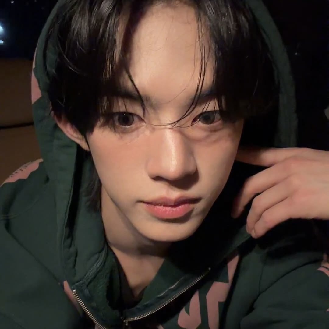 또룽 tweet media