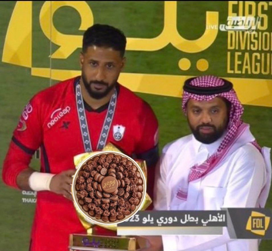 ♛ 𝒩𝒪𝒪𝑅𝟣𝟪 ♛ tweet media