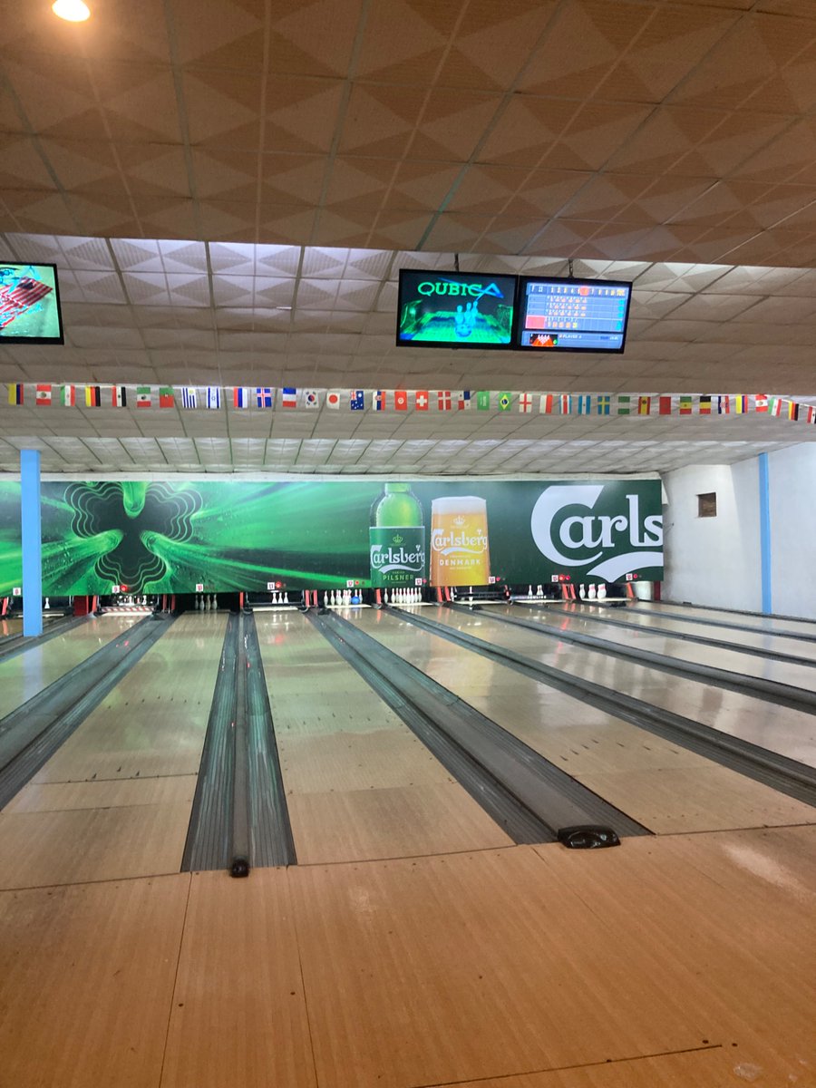 never mind tweet media